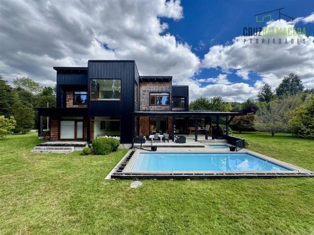 Venta Casa Puerto varas Parque Stocker