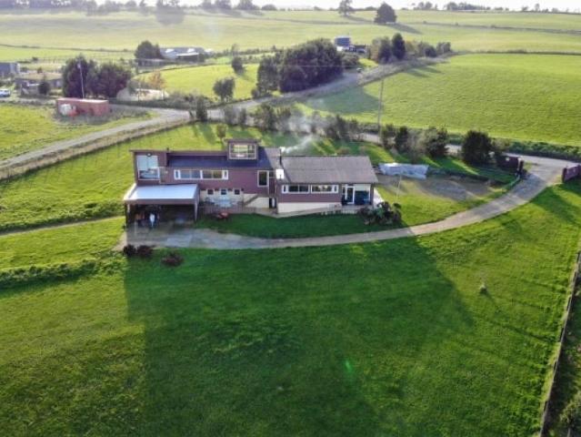 Venta Casa Puerto varas se vende casa en los laureles del maullín linea nueva