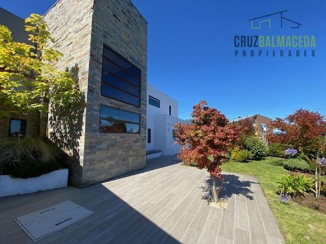 Venta Casa Puerto montt Casa de 650 m2 con piscina temperada Lomas de Coihuin