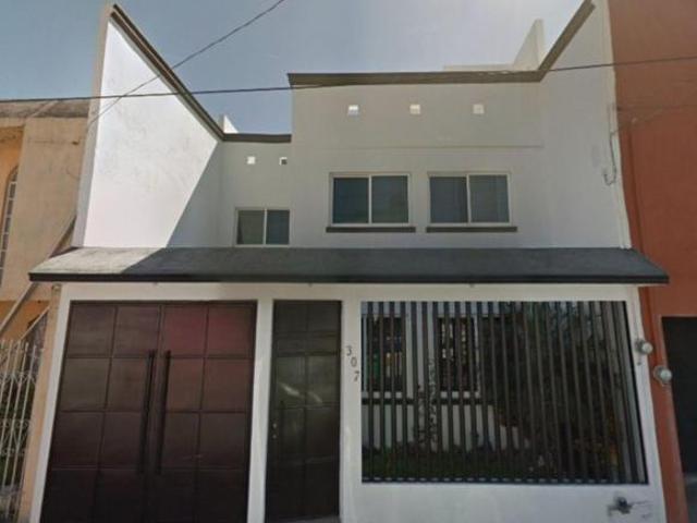 VENTA CASA PARQUE MANZANARES LEON GUANAJUATO