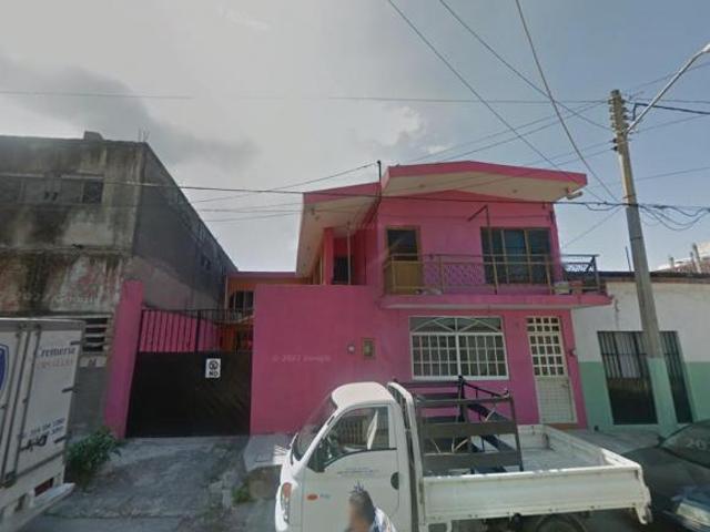 Venta Casa Pedro Núñez, Centro Histórico, Manzanillo, Colima. A S F G M