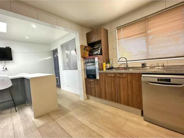 Venta casa peñalolen | 4 dormitorios por 8490.00 en Peñalolén
