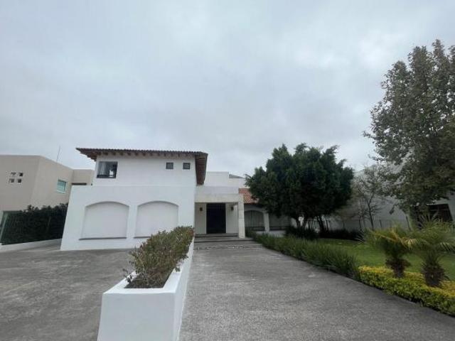 VENTA CASA QUERÉTARO, EL CAMPANARIO
