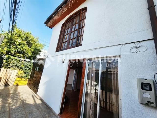 Venta casa Quilicura 103 mt2 3D 2B Metro Plaza de Quilicura | 3 dormitorios por 108000. 00 en Quilicura