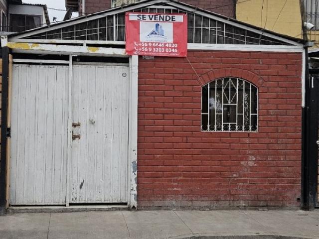 Venta casa quilicura oportunidad/ centrica casa en venta en quilicura 2200 uf