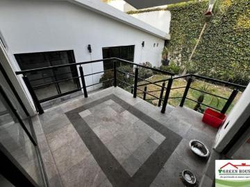 VENTA CASA REMODELADA EN PEDREGAL DE SAN FRANCISCO
