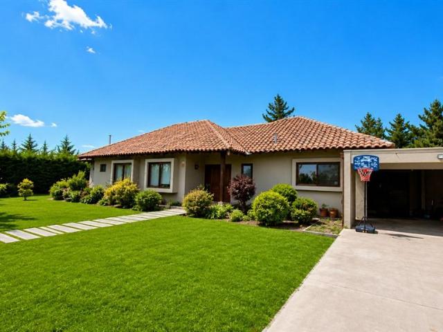 Venta Casa Requínoa casa en venta club de golf los lirios, requínoa, rancagua