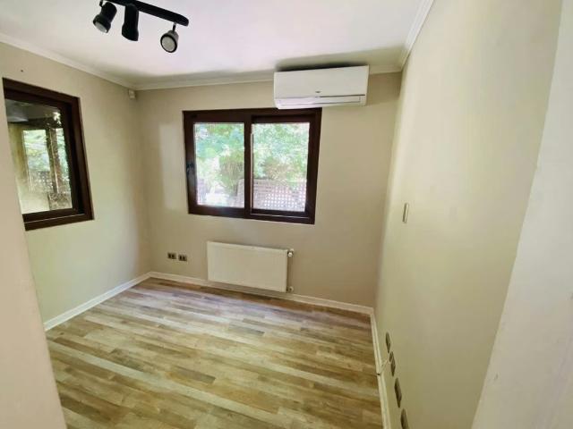Venta casa santa elena de chicureo colegio pumahue trewhelas pucalan | 3 dormitorios por 9990.00 en Colina