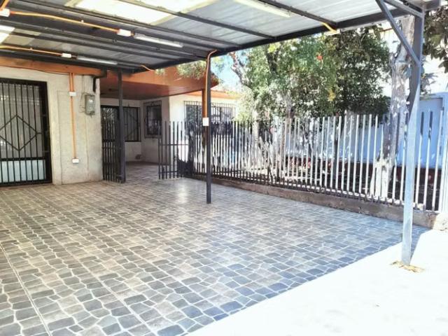 Venta casa sector esmeralda colina|3d+2b+2 estac | 3 dormitorios por 3990.00 en Colina
