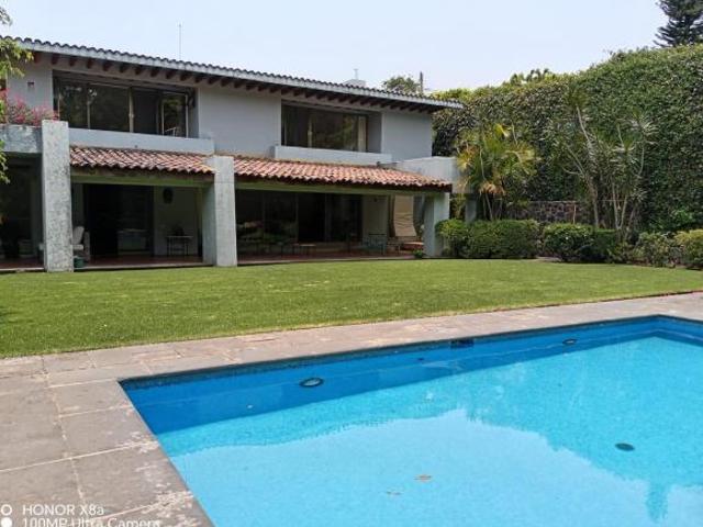 VENTA CASA SOLA EN TETELA DEL MONTE CUERNAVACA