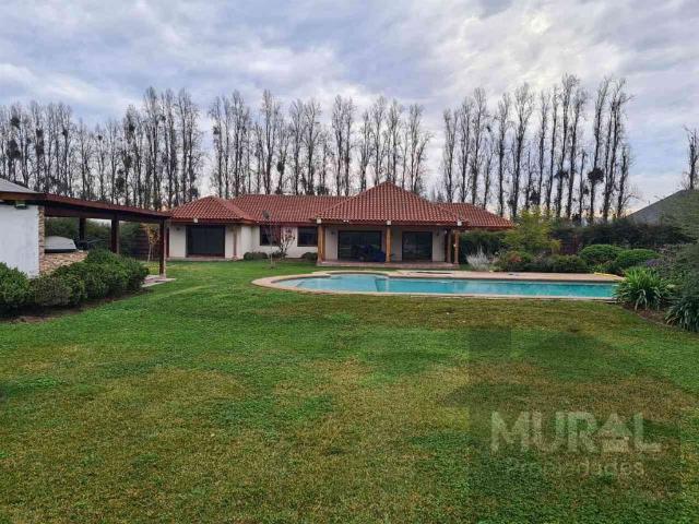 Venta Casa Talagante Camino Loreto condominio El Haras Talagante