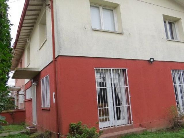Venta Casa Temuco España esquina villarrica n°0682 temuco