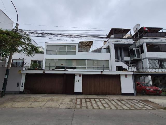 Venta Casa / Terreno en Santiago de Surco