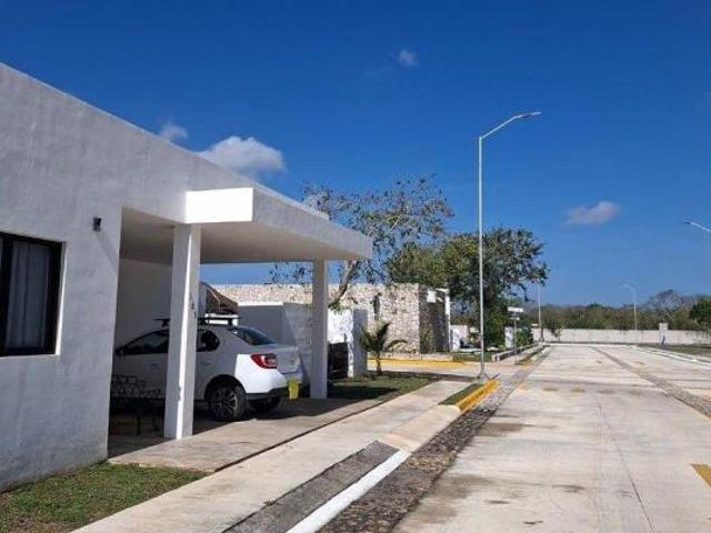 VENTA CASA UNA PLANTA EN ESQUINA AL NORTE