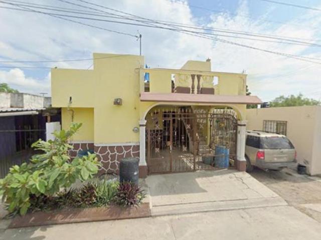 Venta Casa Valle de Amazonas, Las Americas, Ebano, San Luis Potosí. A S F G M