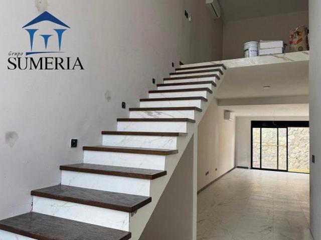 VENTA CASA VALLE ESCONDIDO