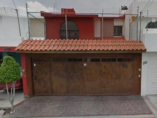 VENTA CASA: Villas de Valenciana 108, Villa de la Esperanza, 38028 Celaya, Gto