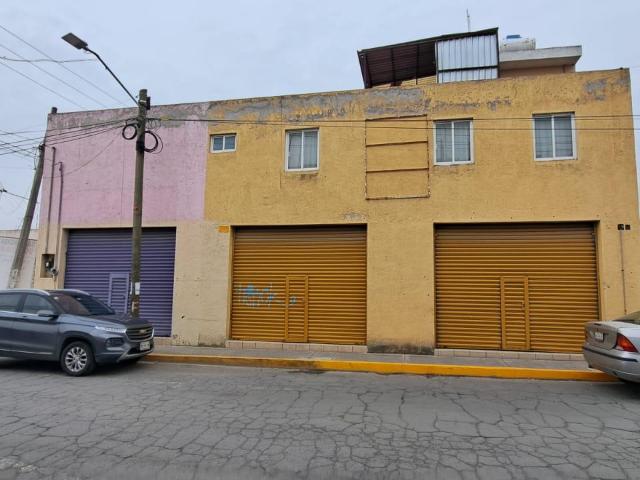 Venta Casa y Locales comerciales, Metepec, Estado de M?xico