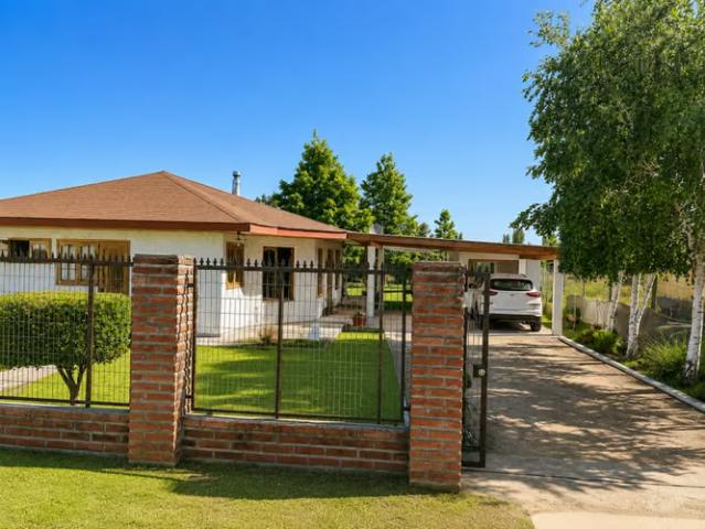Venta! Casa y terreno de 650 mts2, los cristales, curico | 3 dormitorios por 156000. 00 en Curicó