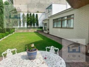 VENTA CASA 1,141m2 EN LOMAS HIP?DROMO