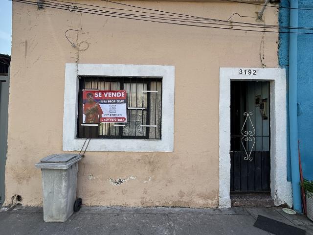 VENTA CASA 1HAB 1BA RECOLETA