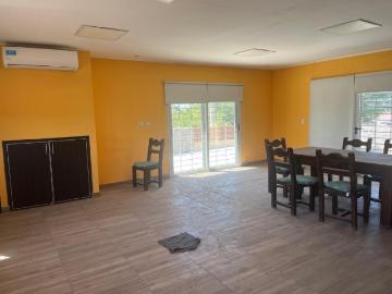 Venta Casa 2 Dormitorios, 3 Baños 232m2 Cubiertos. Capital