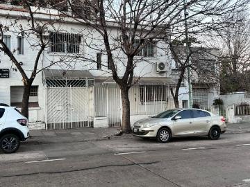 Venta Casa 3 dormitorios 30 años, 1 cochera, 95m2, Vedia 3000, Saavedra | Argenprop