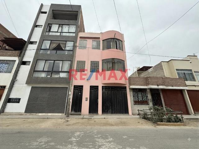 Venta Casa 3 Pisos, Productiva Frente A Upn San Isidro