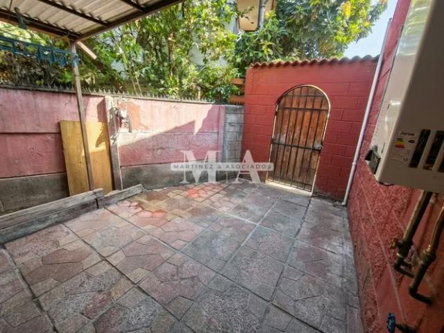Venta casa 3d/1b + 8 ambientes + estacionamiento – casas viejas, puente alto | 3 dormitorios por 119000. 00 en Puente Alto
