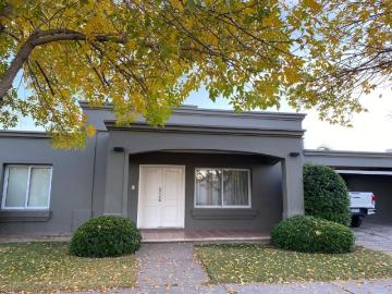 Venta Casa 4 Dormitorios Ayres Del Este Santa Lucía