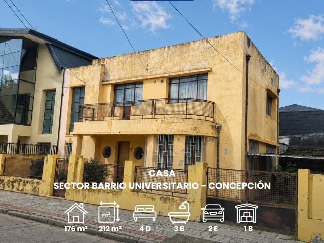 VENTA CASA 4D+3B BARRIO UNIVERSITARIO