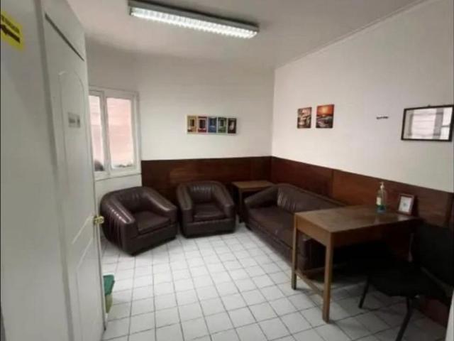 VENTA CASA 4HAB 4BA ÑUÑOA