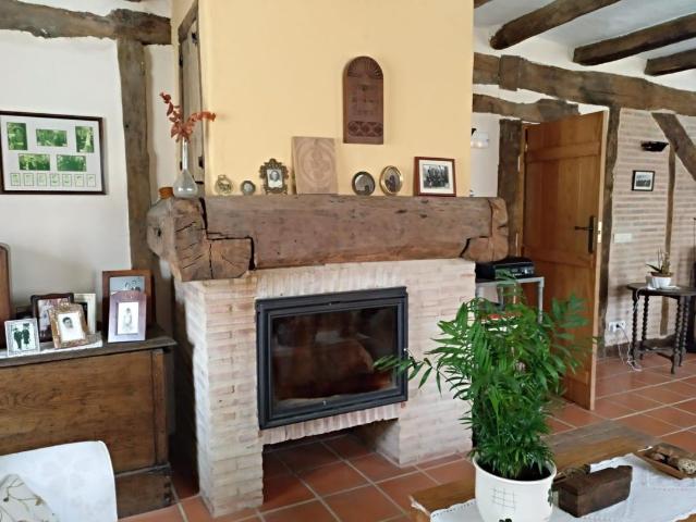VENTA CASERIO EN ZEBERIO