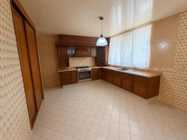 VENTA CÉNTRICA CASA SOBRE AV LÓPEZ MATEOS