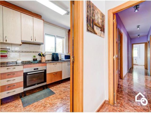 VENTA CHALET EN CABRERA DANOIA ZONA CAN ROS 4 HABITACIONES, GARAJE Y JARDÍN!