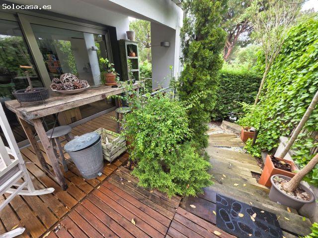 VENTA CHALET EN CASTELLOLÍ ZONA ELS PINYERETS 240M2, JARDÍN Y GARAJE!