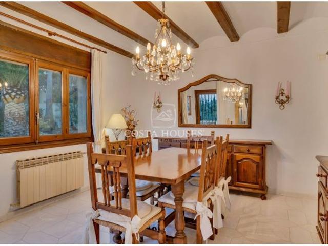 VENTA CHALET MEDITERRANEO CON VISTAS PANORAMICAS A LA BAHIA DE JAVEA Y EL MAR