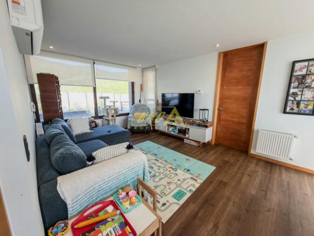 Venta terralta ii | 5 dormitorios por 14200.00 en Colina