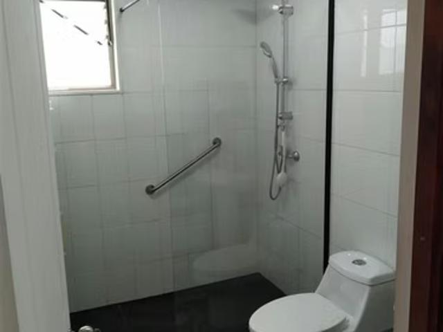 Venta cómoda y moderna casa en sector Nueva Aurora | 3 dormitorios por 3240.00 en Viña del Mar
