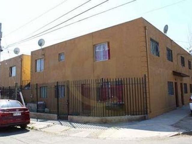 VENTA DE 8 CASAS DE 2 PISOS EN LA COMUNA DE RECOLETA