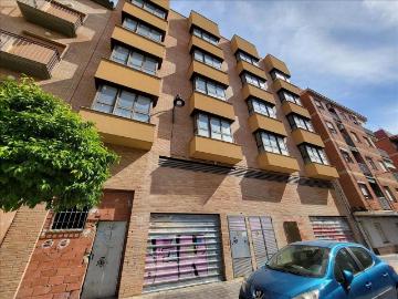 Venta de 2 Locales en Calle CALLE. MAYORAL 3 Nº 3 Quart de Poblet