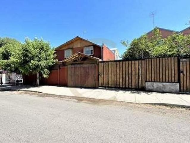 VENTA DE 3 CASAS UNIFICADAS LOCAL COLINA
