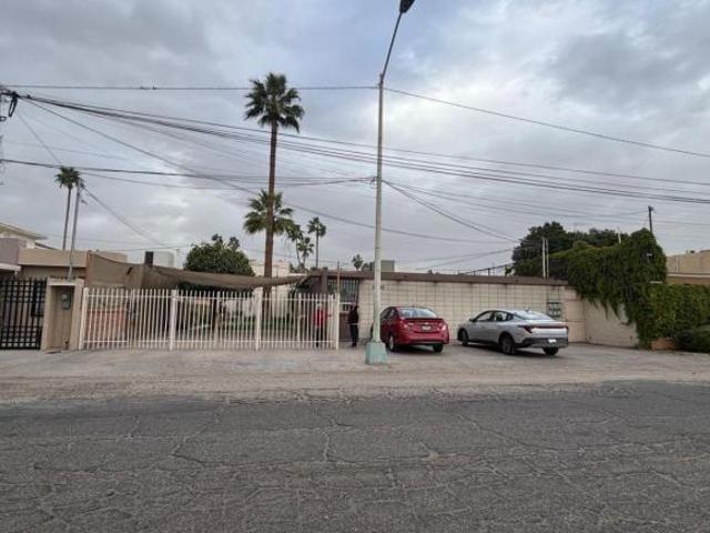 Venta de 3 Departamentos | Col. Nueva, Calle Arista