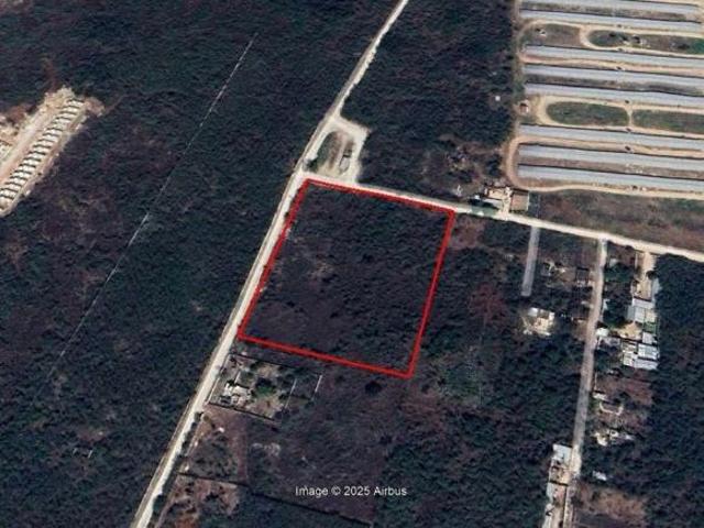Venta de terreno a solo 200 mts Carretera Cancún