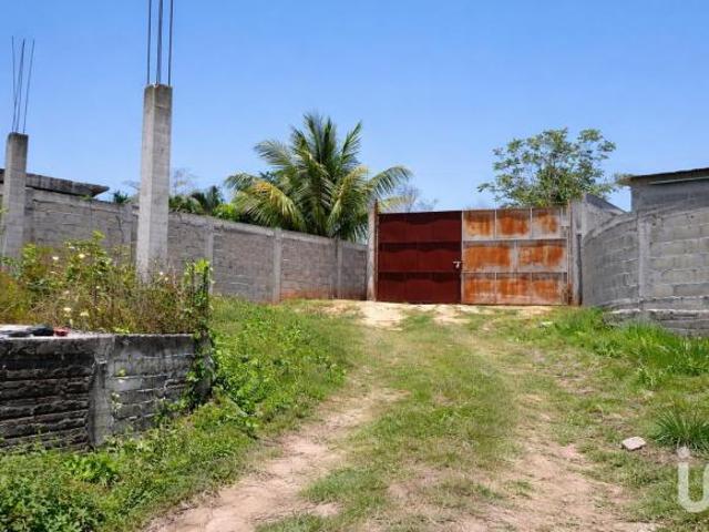 Venta de terreno, Bardeado en privada, Barranca y Amates, Villahermosa, Tabasco