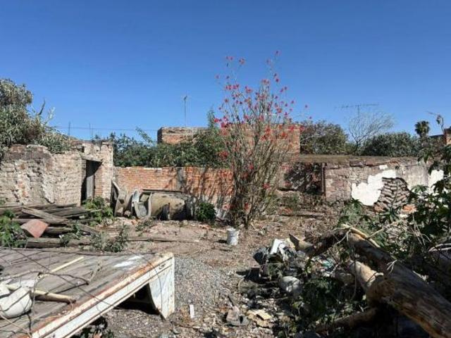 Venta de terreno centrico en el barrio de Tlaxcala de 884 m2, #Inversionistas