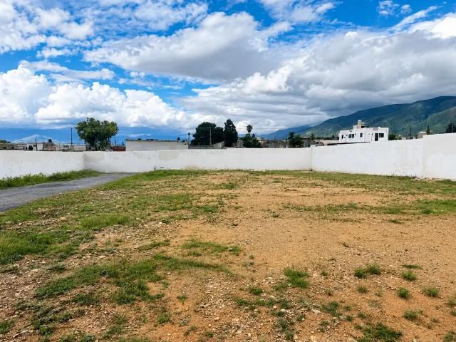 VENTA DE TERRENO COMERCIAL AL ORIENTE DE SALTILLO, COAH