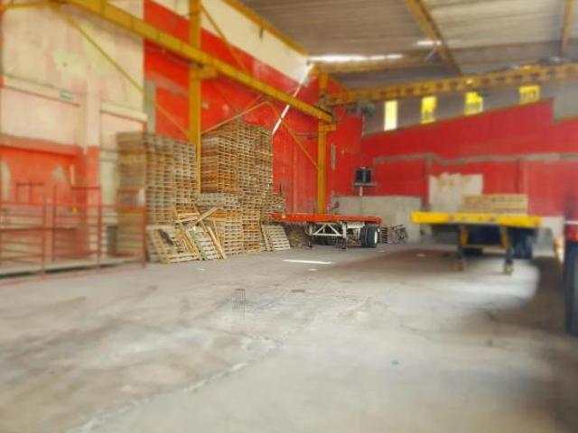 VENTA DE TERRENO COMERCIAL CON BODEGA SOBRE AVENIDA LAS TORRES EN METEPEC