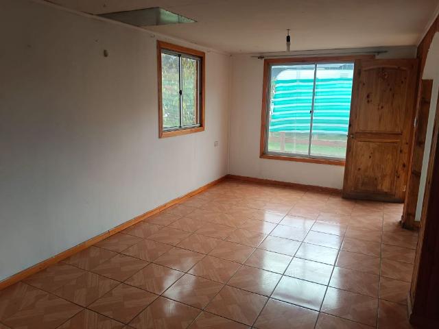 VENTA DE TERRENO CON 2 CASAS, EX FUNDO LA PUNTA