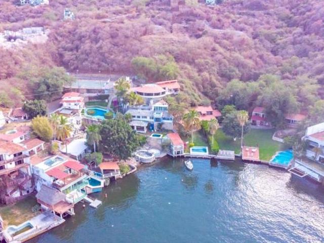 Venta de terreno con vista al Lago de Tequesquitengo, Morelos…Clave 5490